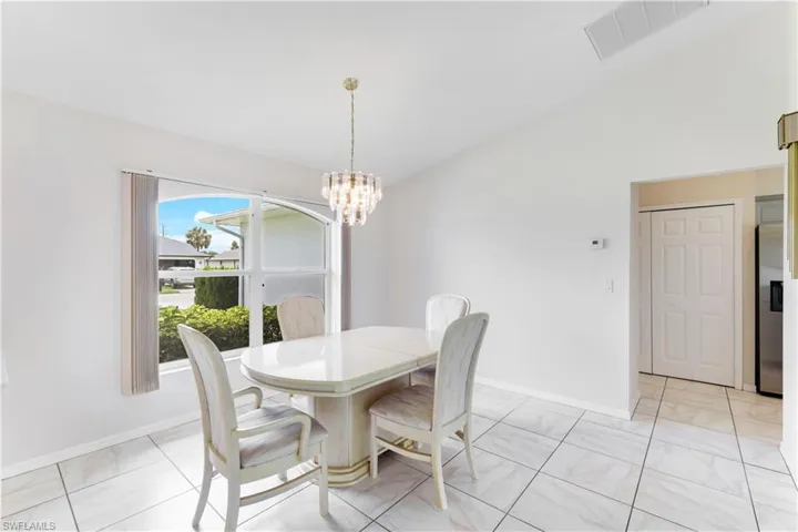 204 Se 19th Ter, Cape Coral, Florida 33990