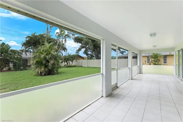 204 Se 19th Ter, Cape Coral, Florida 33990