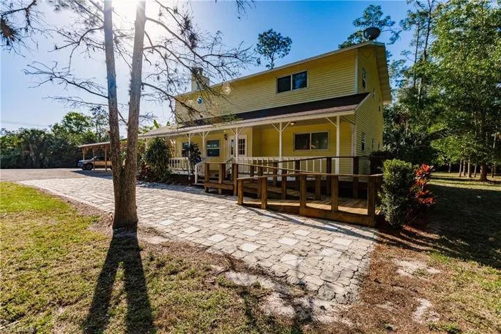 3870  Golden Gate E BLVD, Naples, FL 34120