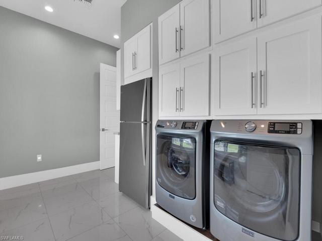 3711 NW 3rd TER, CAPE CORAL FL 33993