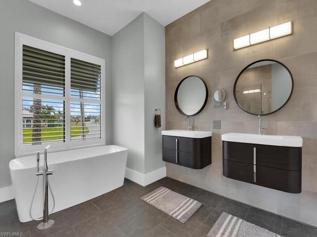 3711 NW 3rd TER, CAPE CORAL FL 33993