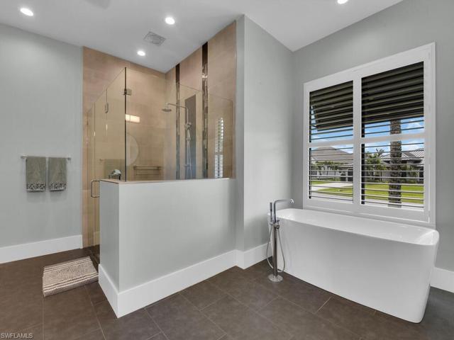 3711 NW 3rd TER, CAPE CORAL FL 33993