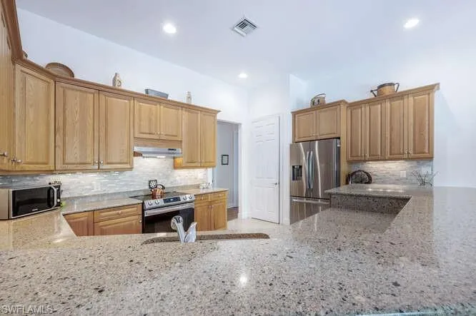 10199 Avonleigh DR, Bonita Springs, FL 34135,225002171