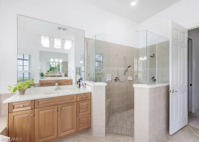 10199 Avonleigh DR, Bonita Springs, FL 34135,225002171