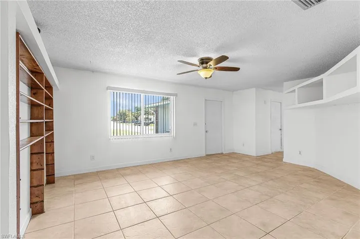 93 Glenmont Dr W, North Fort Myers, Florida 33917