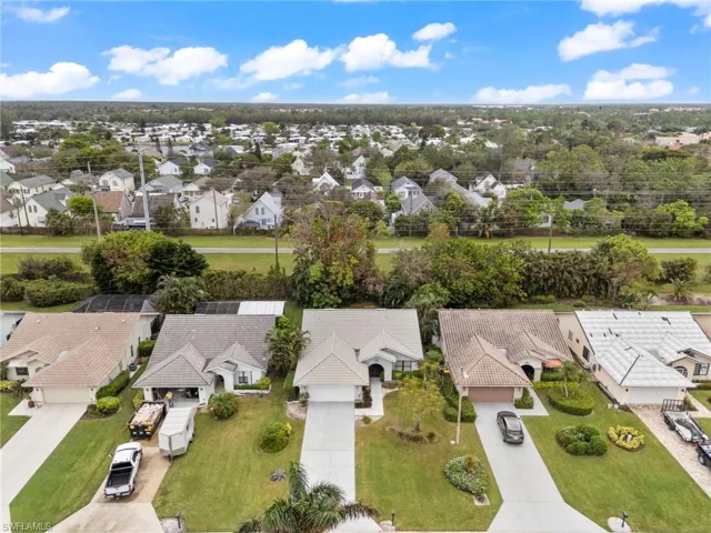 801  Kings  WAY, Naples, FL 34104