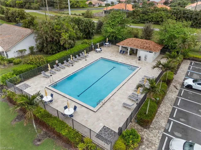 801  Kings  WAY, Naples, FL 34104
