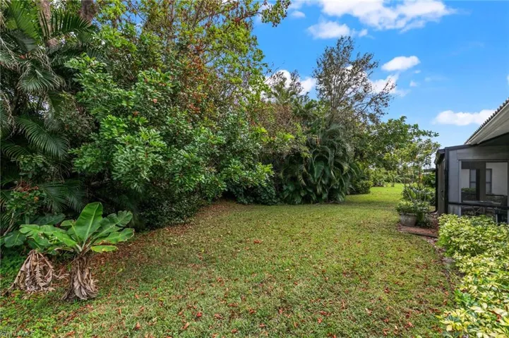 801  Kings  WAY, Naples, FL 34104