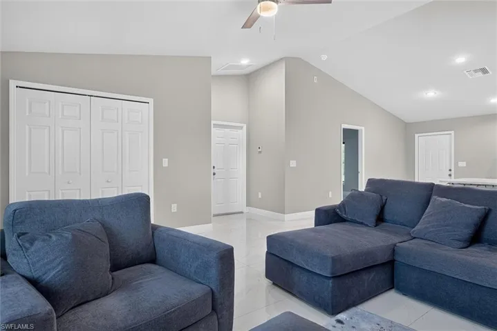 2701 Darlene Pl, Lehigh Acres, Florida 33971