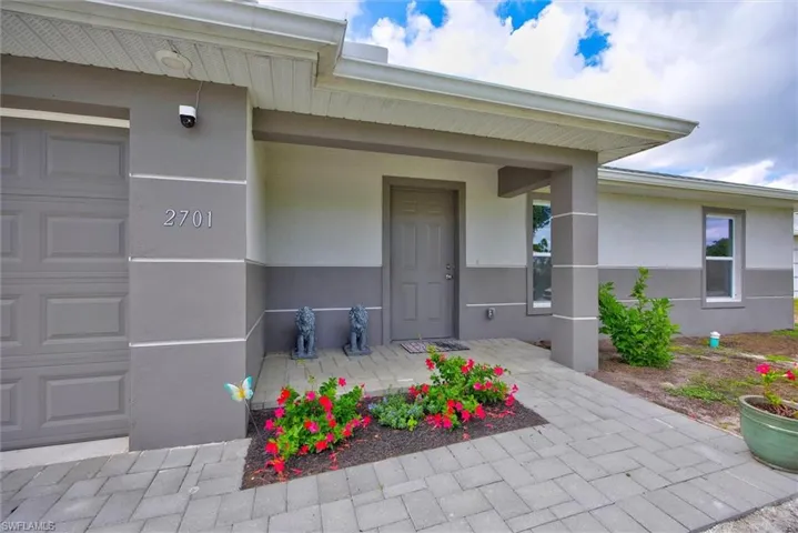 2701 Darlene Pl, Lehigh Acres, Florida 33971