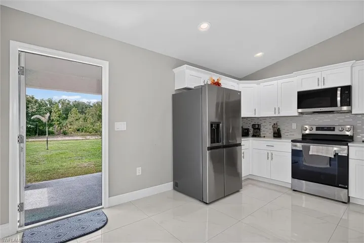 2701 Darlene Pl, Lehigh Acres, Florida 33971