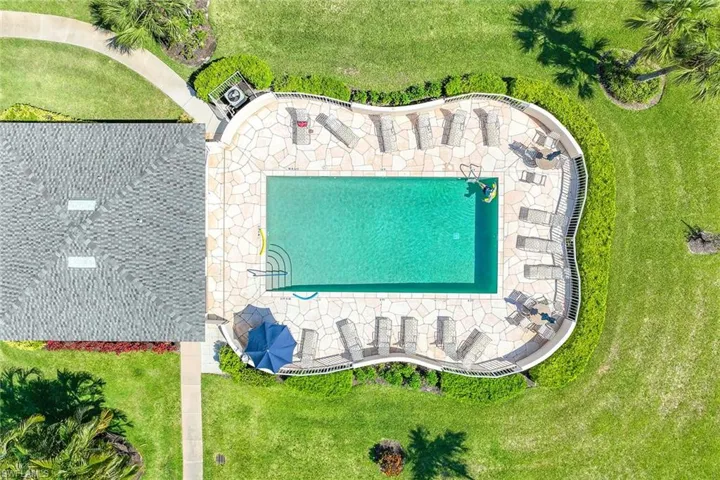605  Squire  CIR, Naples, FL 34104