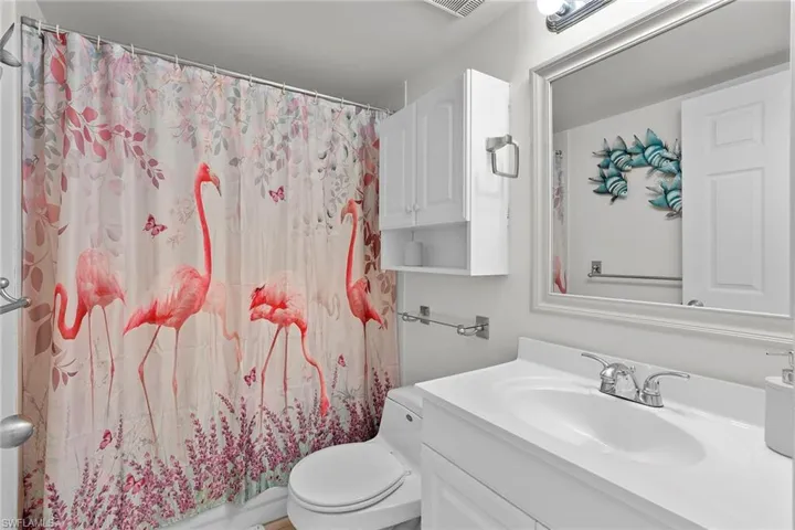 605  Squire  CIR, Naples, FL 34104