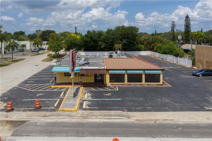 3086 Cleveland AVE, FORT MYERS FL 33901