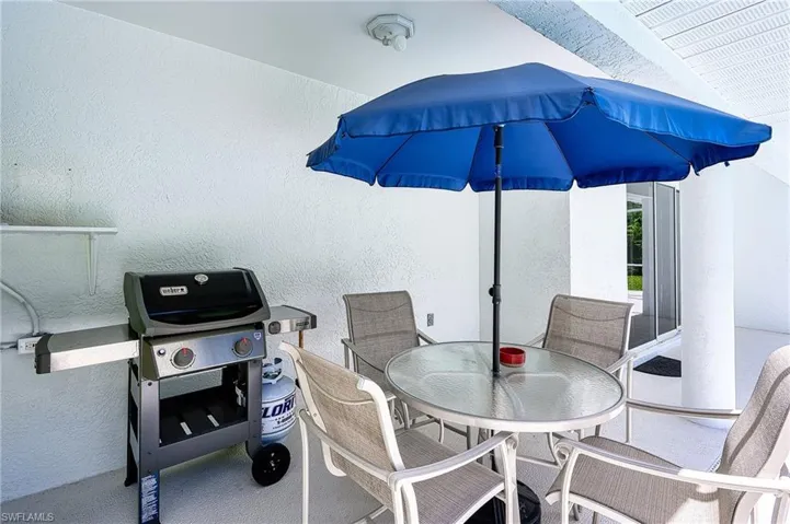 718  Canton  AVE, Lehigh Acres, FL 33972