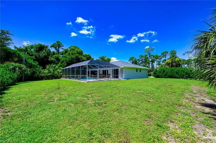 718  Canton  AVE, Lehigh Acres, FL 33972