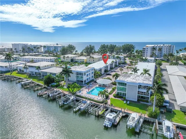2100 Gulf Shore Blvd N 212, Naples, Florida 34102