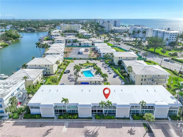 2100 Gulf Shore Blvd N 212, Naples, Florida 34102