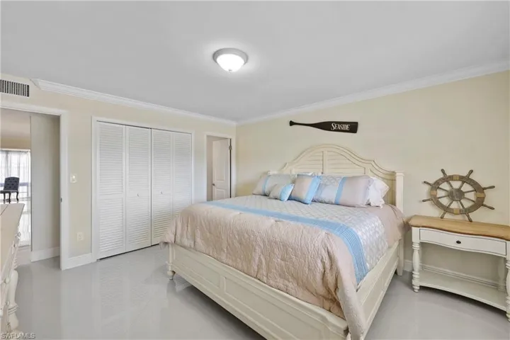 2100 Gulf Shore Blvd N 212, Naples, Florida 34102