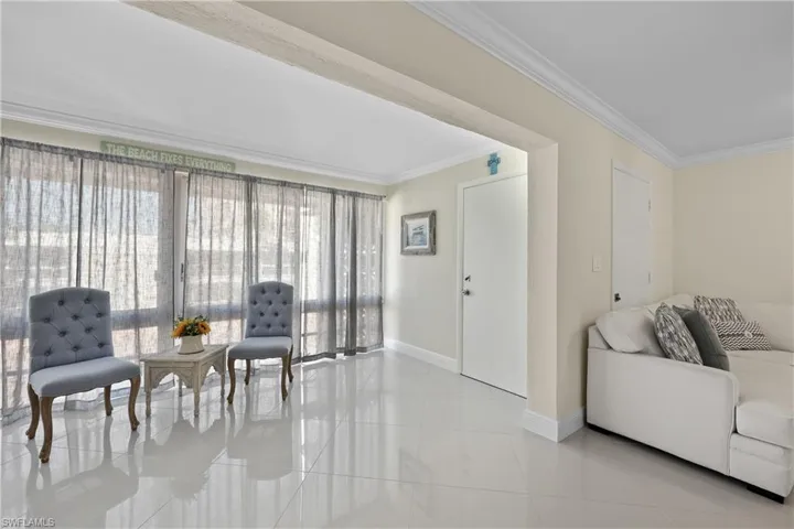 2100 Gulf Shore Blvd N 212, Naples, Florida 34102