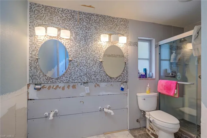 337 Shore Dr, Fort Myers Fl 33905