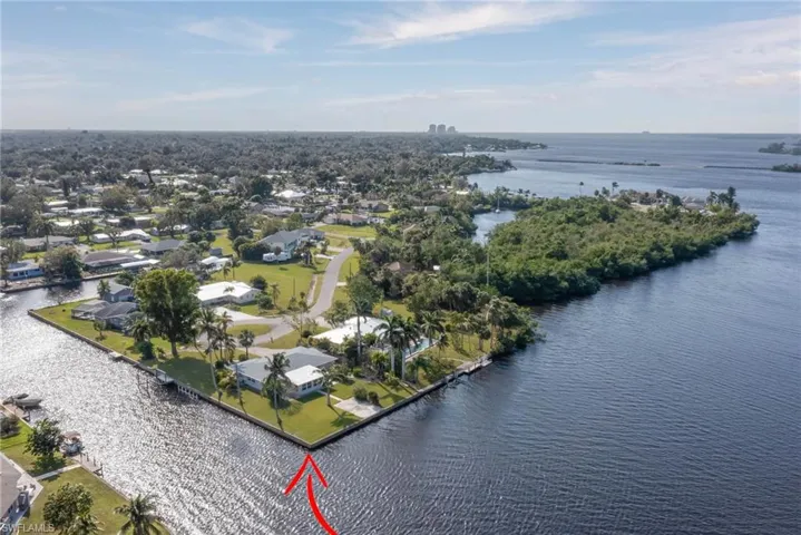 337 Shore Dr, Fort Myers Fl 33905