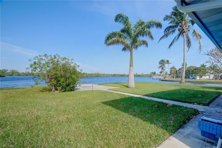 337 Shore Dr, Fort Myers Fl 33905