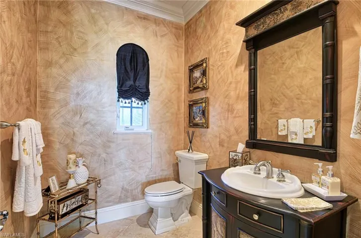 Powder room