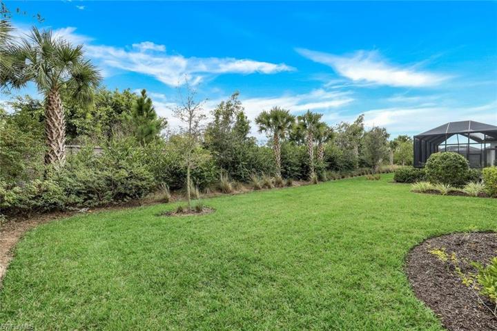 8868 Scarlotti PL, NAPLES FL 34119