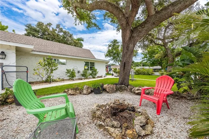 3923 Marvaez St, Fort Myers Fl 33901