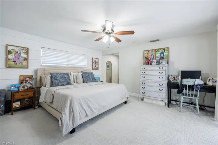 3923 Marvaez St, Fort Myers Fl 33901