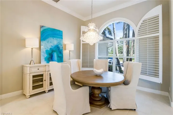 11723 Longshore Way E, Naples, Florida 34119
