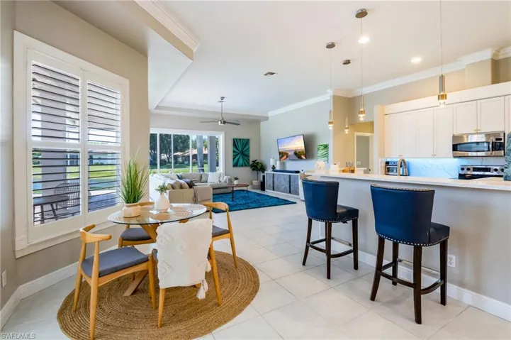11723 Longshore Way E, Naples, Florida 34119