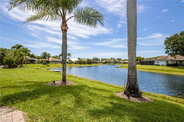 11723 Longshore Way E, Naples, Florida 34119