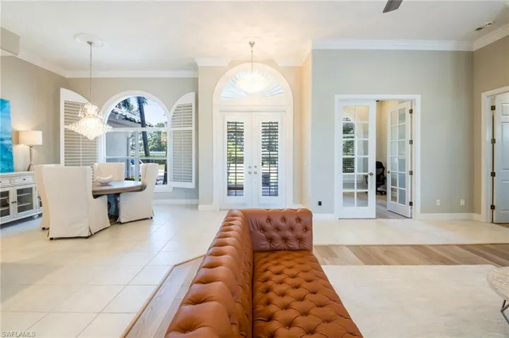 11723 Longshore Way E, Naples, Florida 34119