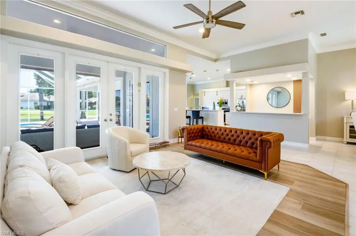 11723 Longshore Way E, Naples, Florida 34119