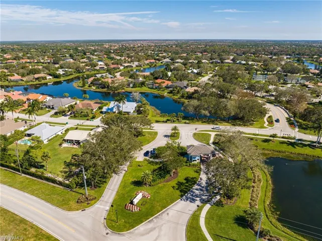 11723 Longshore Way E, Naples, Florida 34119