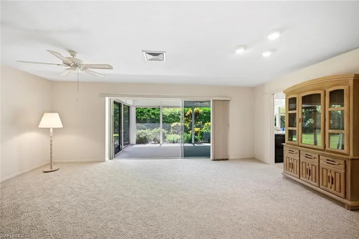 4443 Lakewood Blvd, Naples, Florida 34112