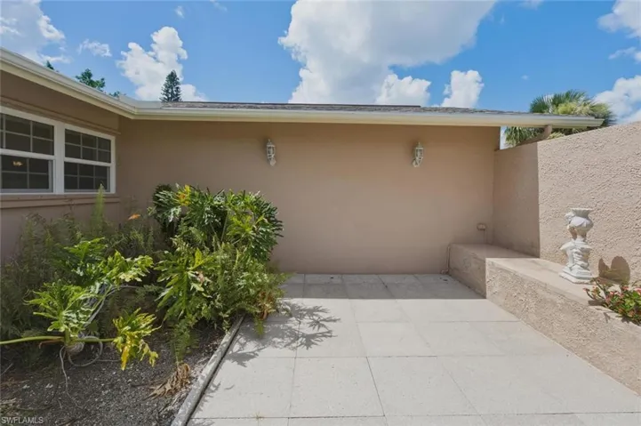 4443 Lakewood Blvd, Naples, Florida 34112