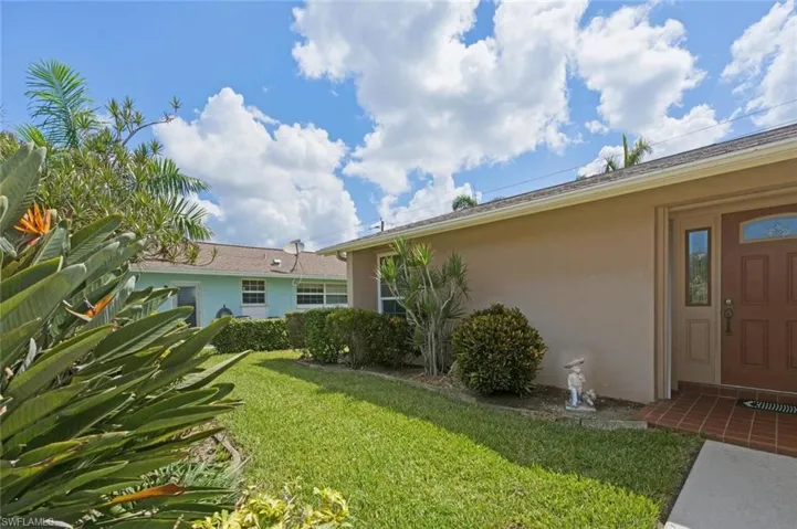 4443 Lakewood Blvd, Naples, Florida 34112