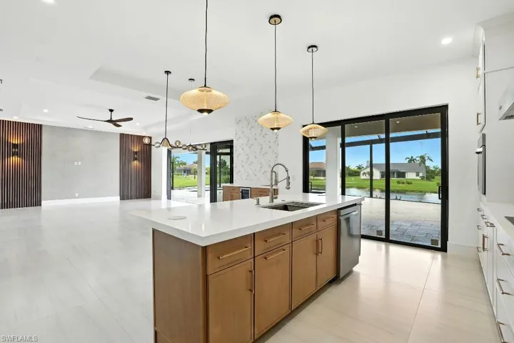 11853  Princess Grace  CT, Cape Coral, FL 33991