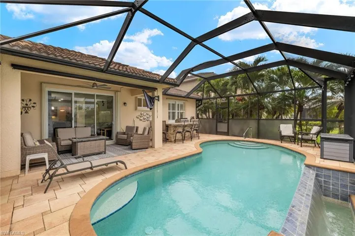 Pool & Patio
