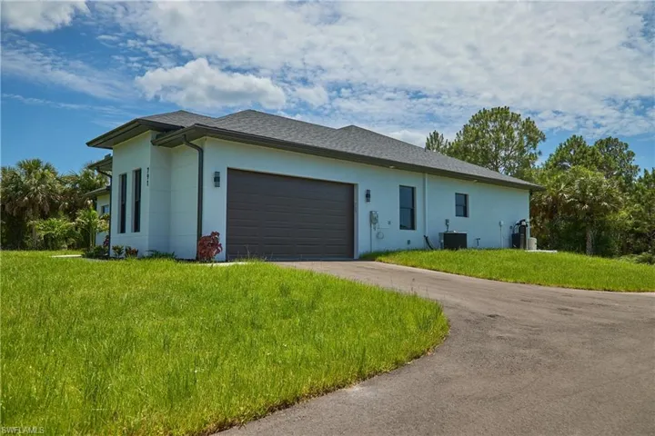 2643 29th Ave Ne, Naples Fl 34120