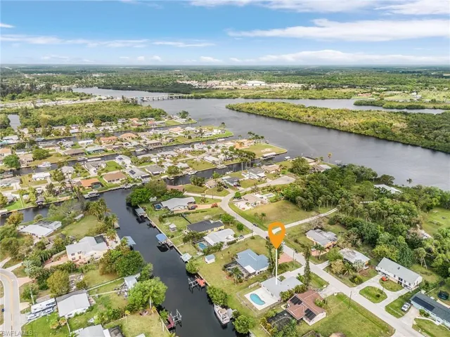 12317 River RD, FORT MYERS FL 33905