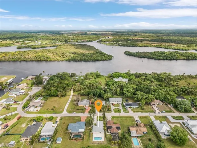12317 River RD, FORT MYERS FL 33905