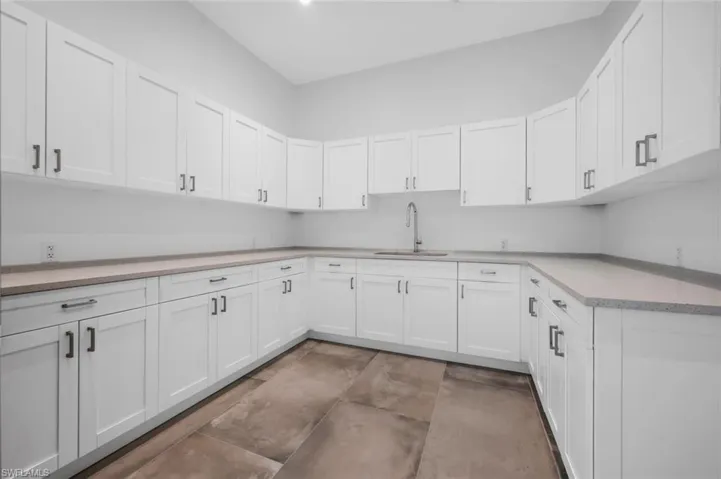 5705 Taylor Rd 14, Other, Florida 34109