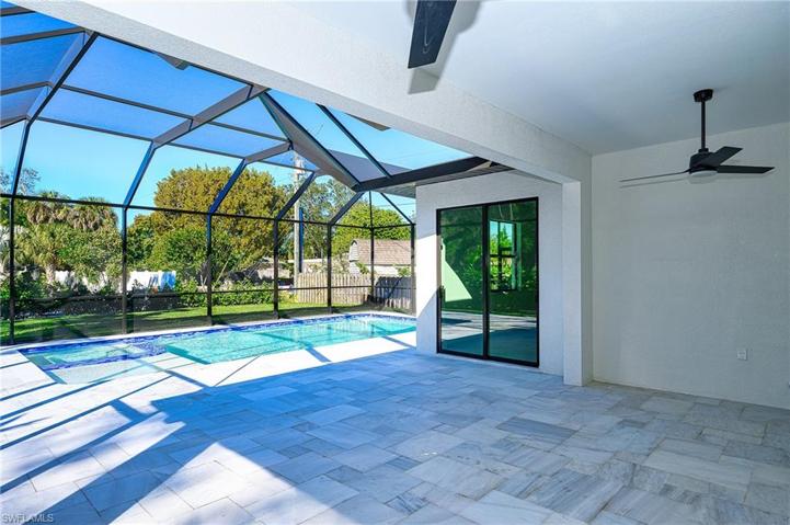 Large covered lanai area