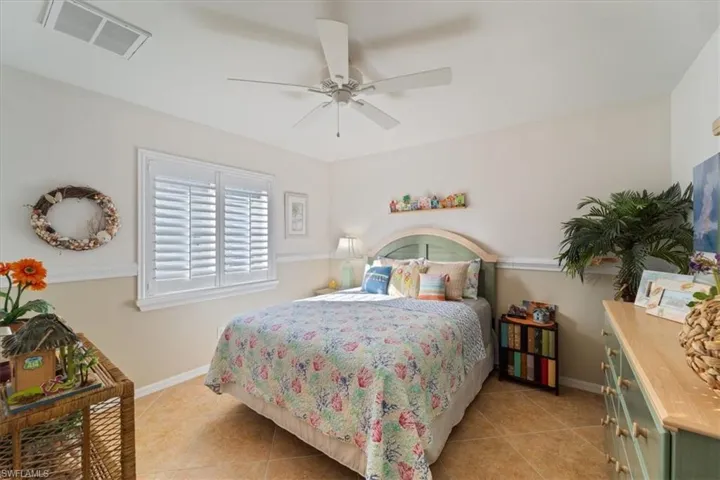 2713 SW 4th  PL, Cape Coral, FL 33914
