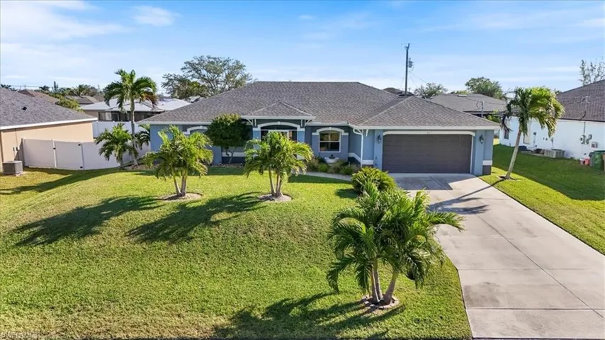 2713 SW 4th  PL, Cape Coral, FL 33914