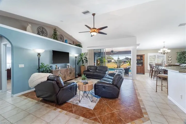 2713 SW 4th  PL, Cape Coral, FL 33914